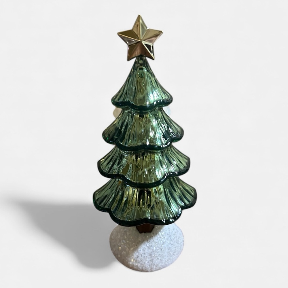 Wallflowers Elegant Christmas Tree with Gold Star fragrance night light plug